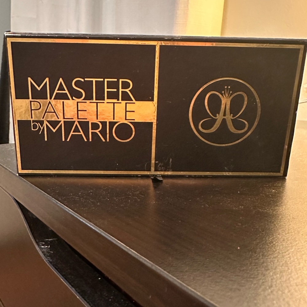 Anastasia x Mario Palette